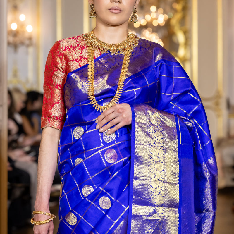 Paris Fashion Show - Blue