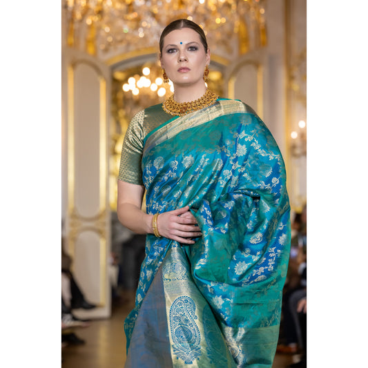 Paris Fashion Show - teal