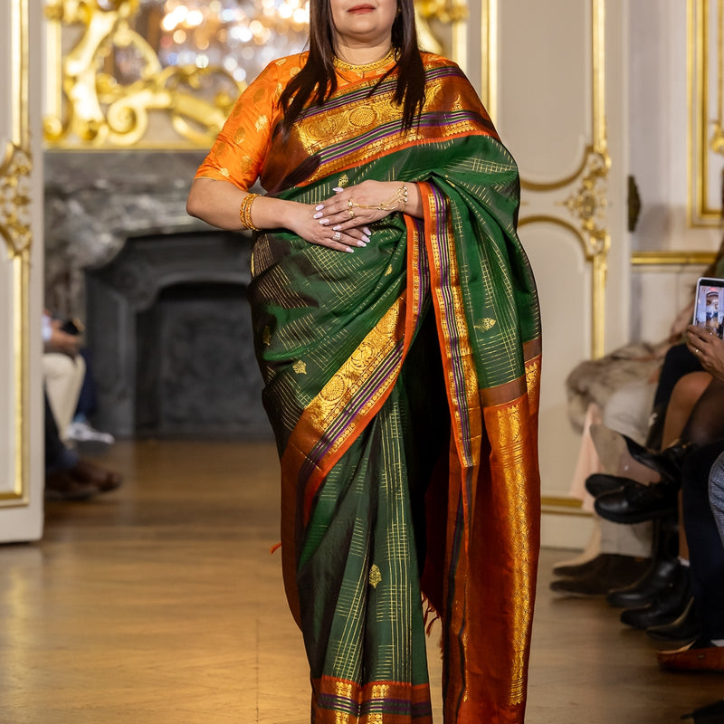 Paris Fashion Show - green yellow